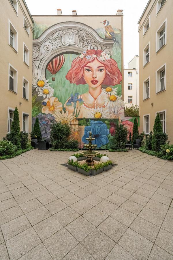 Komeda Apartment Hidden In Poznan Old Town By Noclegi Renters Exterior foto